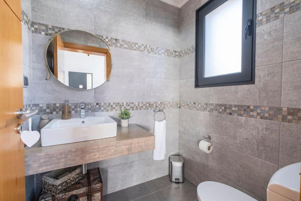Yuri Big House Βίλα Ribeira Brava Εξωτερικό φωτογραφία