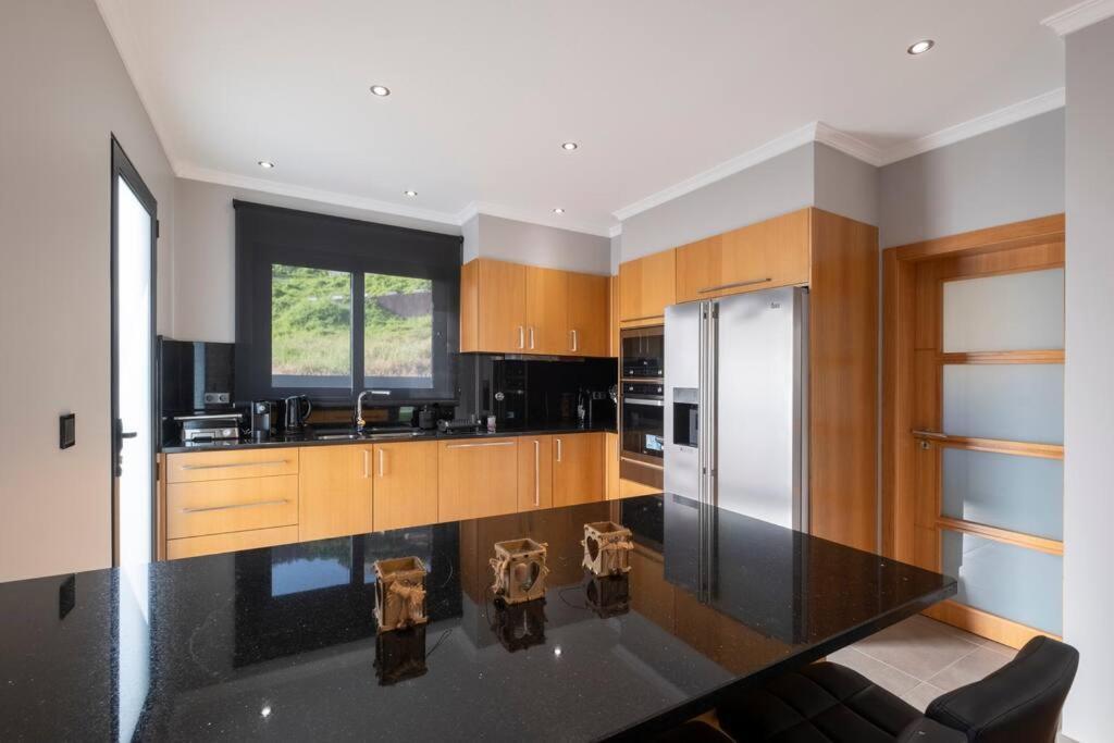 Yuri Big House Βίλα Ribeira Brava Εξωτερικό φωτογραφία